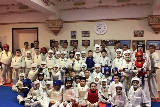 За что платят в детском спорте